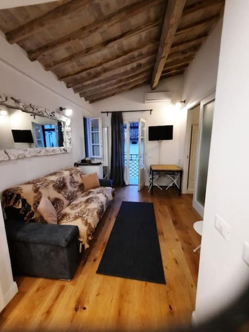 Appartamento Di Charme A Due Passi Dalla Stazione Florenz Exterior foto